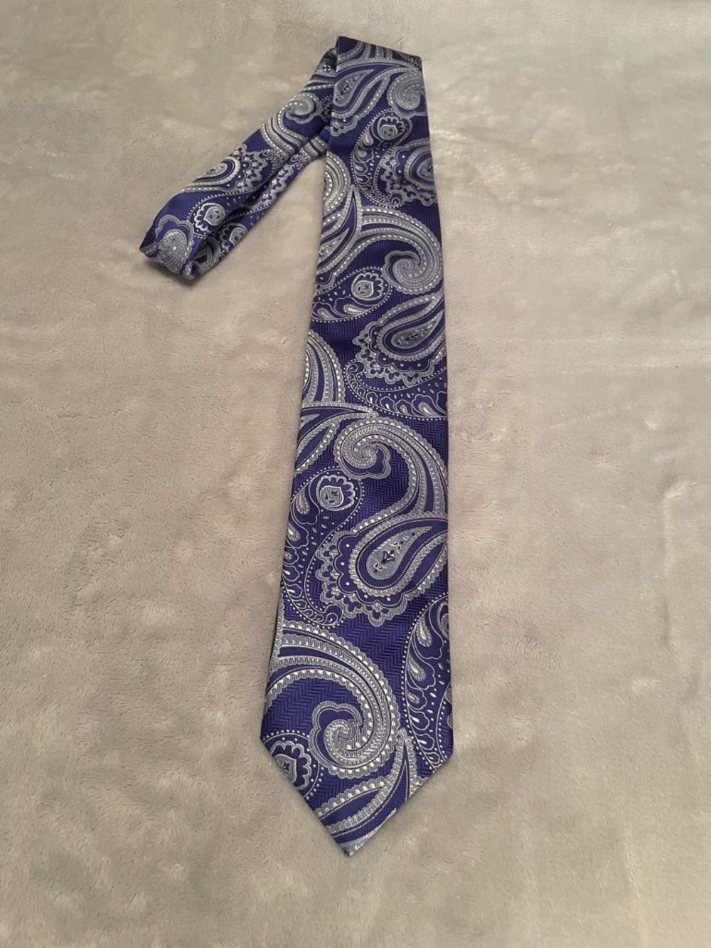 CANALI Italy 100% Silk Paisley Tie Blue Silver 1934 Collection Luxury